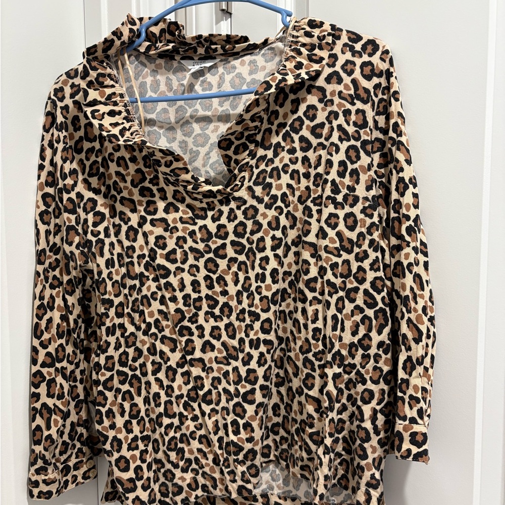 Crown & Ivy Medium Blouse Bundle - Picture 6 of 12